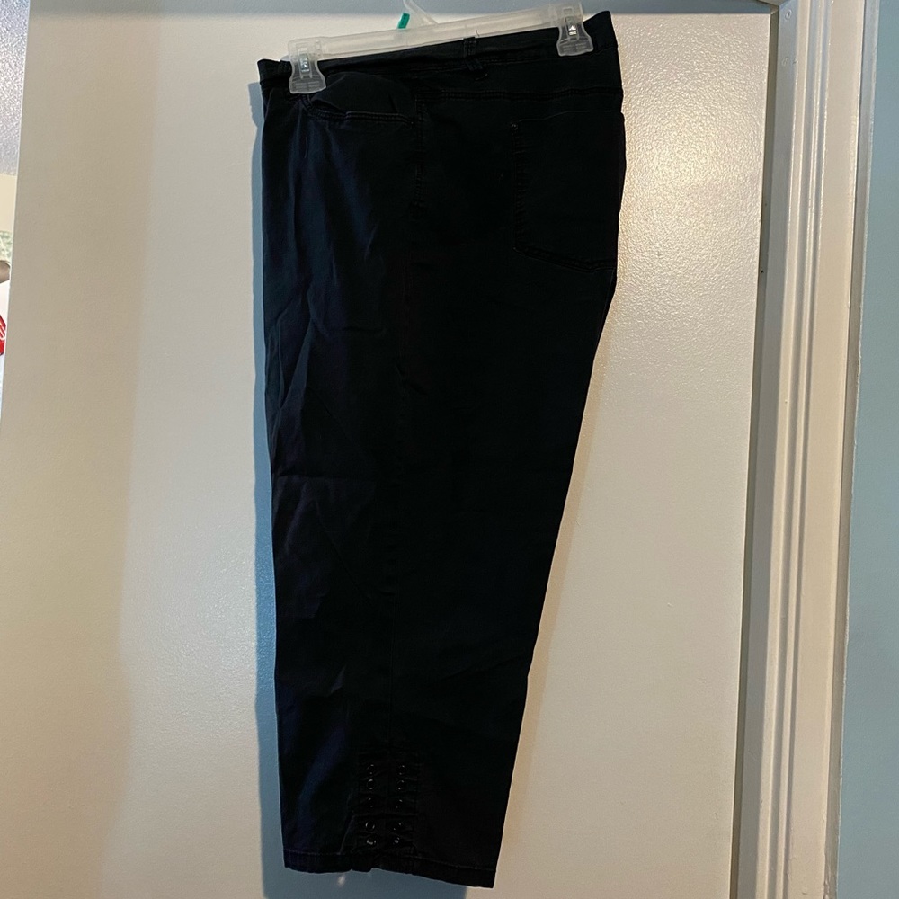 ADDITION ELLE BLACK CAPRIS